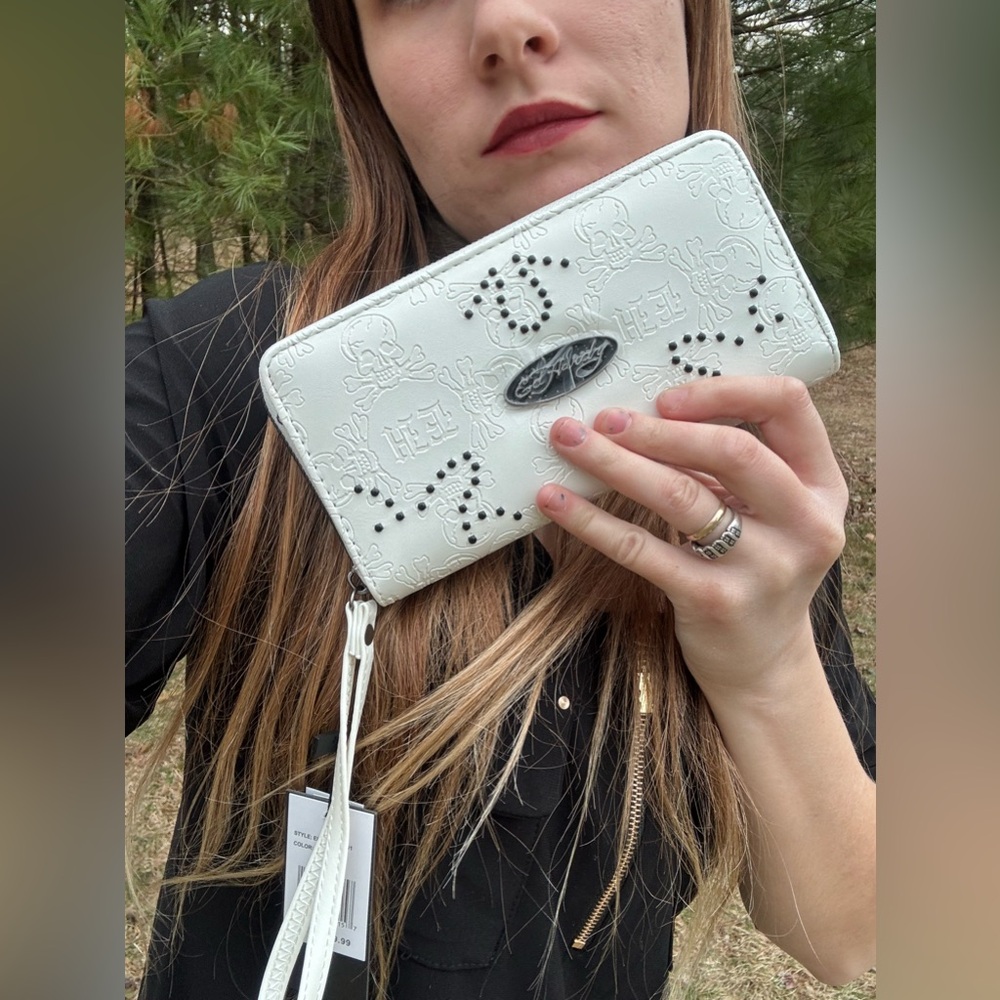 Ed Hardy White Embossed Wristlet Clutch with Black Stud Accents - Picture 4 of 17